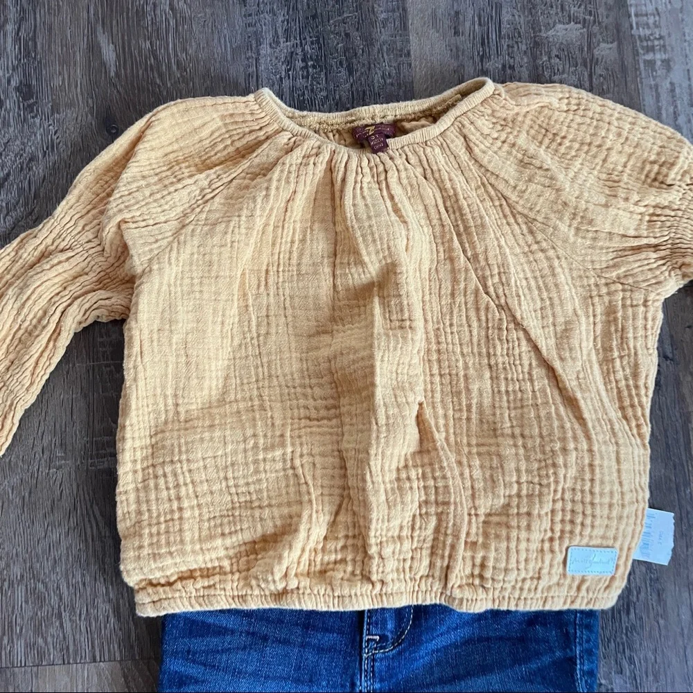 Gap jeans and 7 for all mankind top 3t